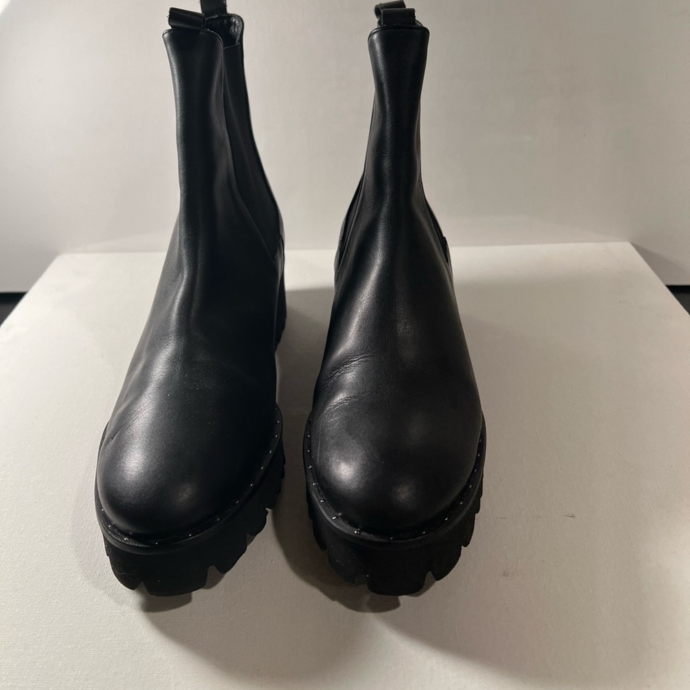 Freda Salvatore Brooke Rain Resistant Boot